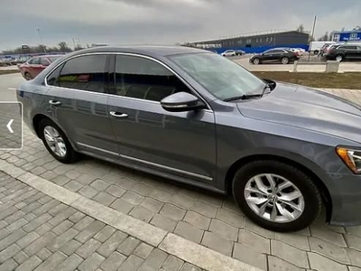 Продам Volkswagen Passat B8 в Одессе 2016 года выпуска за 13 600$