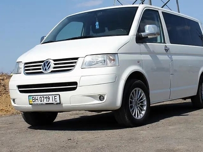 Продам Volkswagen T5 (Transporter) пасс. в г. Новоград-Волынский, Житомирская область 2008 года выпуска за 82 000грн