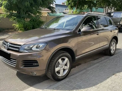 Продам Volkswagen Touareg NF в Одессе 2013 года выпуска за 20 100€