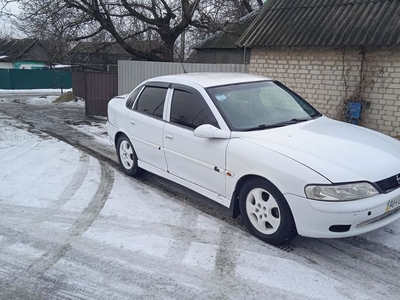 Продам Opel Vectra B Седан в г. Доброполье, Донецкая область 1999 года выпуска за 3 200$