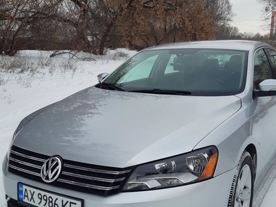 Продам Volkswagen Passat B7 в Харькове 2015 года выпуска за 10 500$