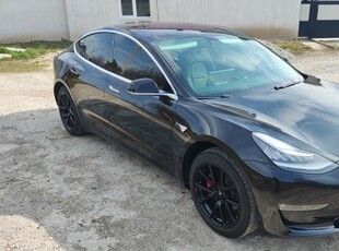 Продам Tesla Model 3 Long Range в Запорожье 2018 года выпуска за 23 500$