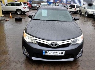 Купить Toyota Camry 2013 в Львове