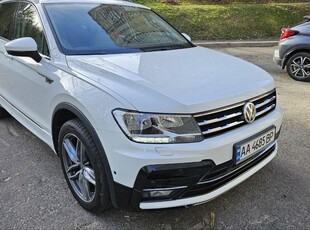 Продам Volkswagen Tiguan в Киеве 2017 года выпуска за 24 900$