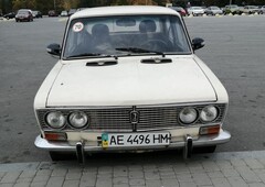 Продам ВАЗ 2103 в Запорожье 1975 года выпуска за 530$