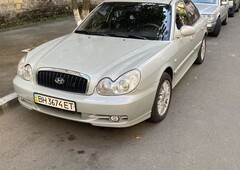 Продам Hyundai Sonata в Одессе 2003 года выпуска за 4 600$