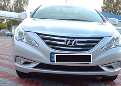 Продам Hyundai Sonata YF в Киеве 2012 года выпуска за 8 500$