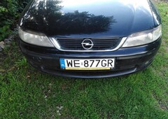 Продам Opel Vectra B Рестайлинг в г. Новомосковск, Днепропетровская область 1999 года выпуска за 1 500$