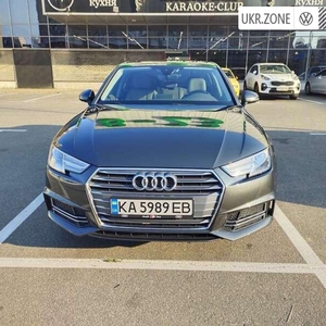 Audi A4 V (B9) 2018