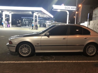 Продам BMW 530 E39 в Днепре 2000 года выпуска за 3 000$