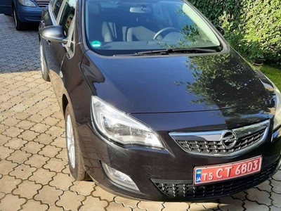 Продам Opel Astra J в г. Ковель, Волынская область 2012 года выпуска за 7 800$