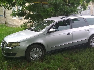 Продам Volkswagen Passat B6 Comfort Line в Харькове 2010 года выпуска за 8 400$