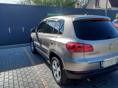 Продам Volkswagen Tiguan в г. Бахмутское, Донецкая область 2012 года выпуска за 13 200$