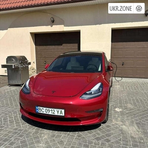 Tesla Model 3 I 2019