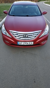 Продам Hyundai Sonata 2.4 AT (201 л.с.), 2012