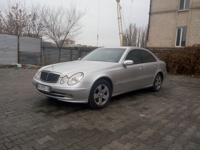 Продам Mercedes-Benz E-Класс 270 CDI 5G-Tronic (177 л.с.), 2003