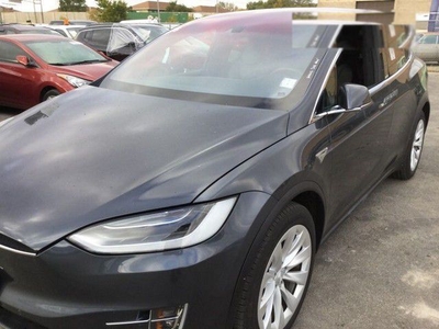 Продам Tesla Model X 90D (525 л.с.), 2016