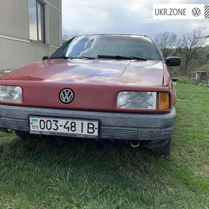 Volkswagen Passat III (B3) 1989