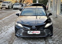 Продам Toyota Camry в Одессе 2020 года выпуска за 32 000$