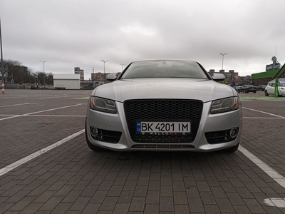 Продам Audi A5 в Одессе 2012 года выпуска за 12 500$