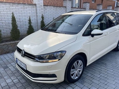 Продам Volkswagen Touran ЗАРЕЗЕРВОВАНО АВТО В УКРАЇНІ в Львове 2018 года выпуска за дог.