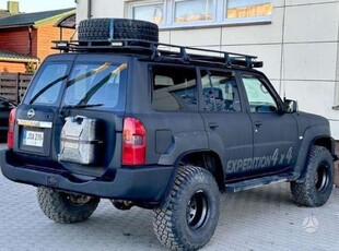Продам Nissan Patrol в г. Краматорск, Донецкая область 2008 года выпуска за 3 200$
