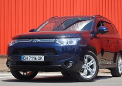 Продам Mitsubishi Outlander AWD в Одессе 2013 года выпуска за дог.