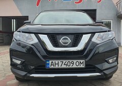 Продам Nissan Rogue в г. Славянск, Донецкая область 2017 года выпуска за 15 500$