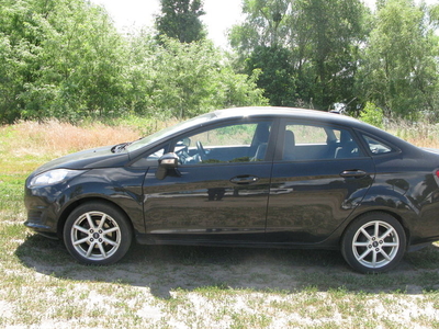 Продам Ford Fiesta в Киеве 2015 года выпуска за 7 600$