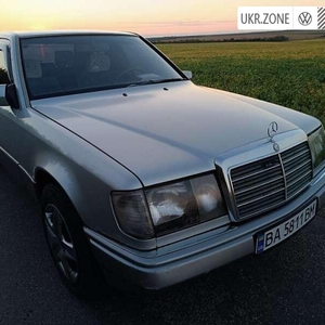 Mercedes-Benz E-Класс I (W124) 1993