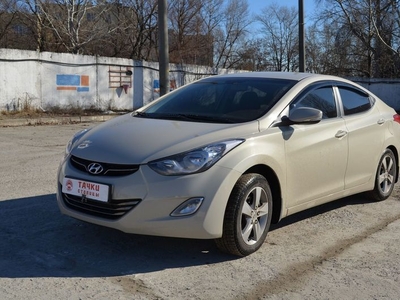 Продам Hyundai Elantra 1.8 AT (150 л.с.), 2012