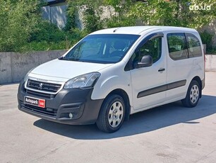 Купить Peugeot Partner 2016 в Киеве
