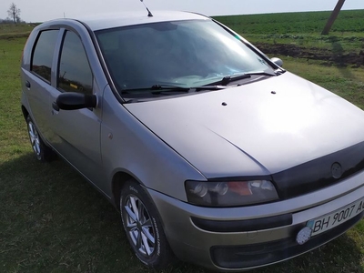 Продам Fiat Punto в Одессе 2002 года выпуска за 2 500$
