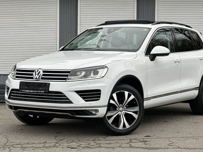Продам Volkswagen Touareg R line в Киеве 2016 года выпуска за 36 999$