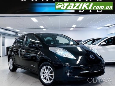 Nissan Leaf 2015г. 24 квт электро, в рассрочку. Авто в кредит.