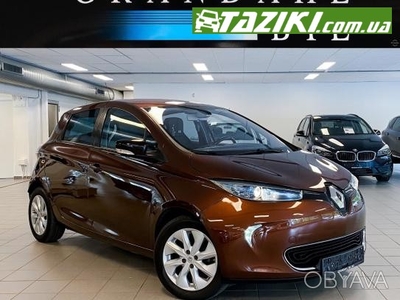 Renault Zoe 2015г. 22 квт электро, в рассрочку. Авто в кредит.