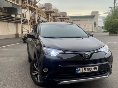 Продам Toyota Rav 4 Toyota Rav4 Adventure 2018 в г. Кривбасс, Днепропетровская область 2018 года выпуска за 23 000$