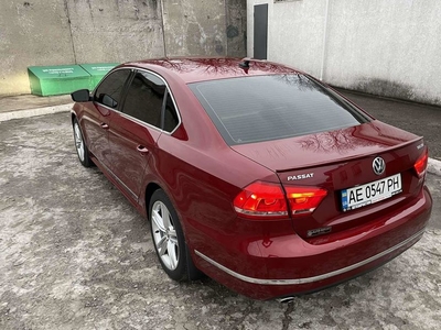 Продам Volkswagen Passat B7 в г. Каменское, Днепропетровская область 2014 года выпуска за 12 000$