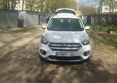 Продам Ford Escape ExpBoost в Киеве 2017 года выпуска за 14 200$