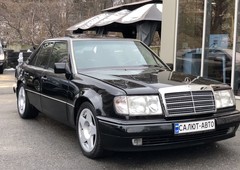 Продам Mercedes-Benz E-Class в Киеве 1993 года выпуска за 43 000$