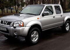 Продам Nissan NP300 в г. Павлоград, Днепропетровская область 2010 года выпуска за 11 000$