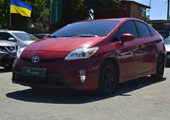 Продам Toyota Prius в Одессе 2013 года выпуска за 10 800$