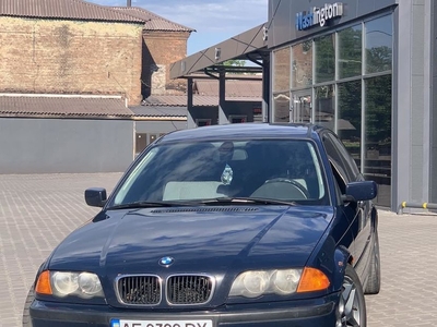 Продам BMW 320 Е 46 в г. Каменское, Днепропетровская область 2001 года выпуска за 4 700$