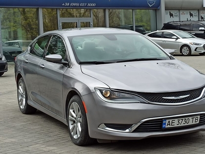 Продам Chrysler 200 в Днепре 2014 года выпуска за 10 550$