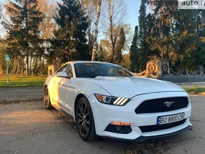 Продам Ford Mustang в Львове 2016 года выпуска за 19 900$