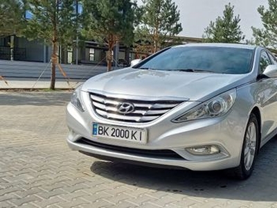 Купить Hyundai Sonata 2011 в Ровно
