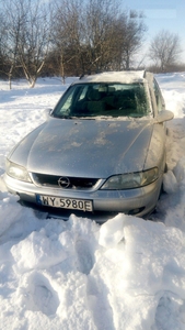 Продам Opel Vectra 2.0 MT (136 л.с.), 1999