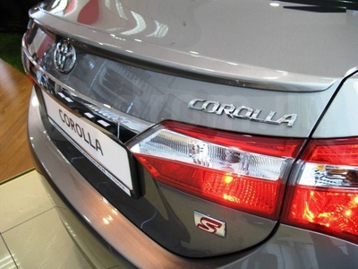 Продам Toyota Corolla 1.6 CVT (122 л.с.), 2015