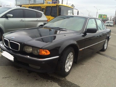 Продам BMW 7 серия, 2001