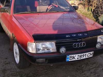 Продам Audi 100 в г. Сарны, Ровенская область 1987 года выпуска за 2 700$